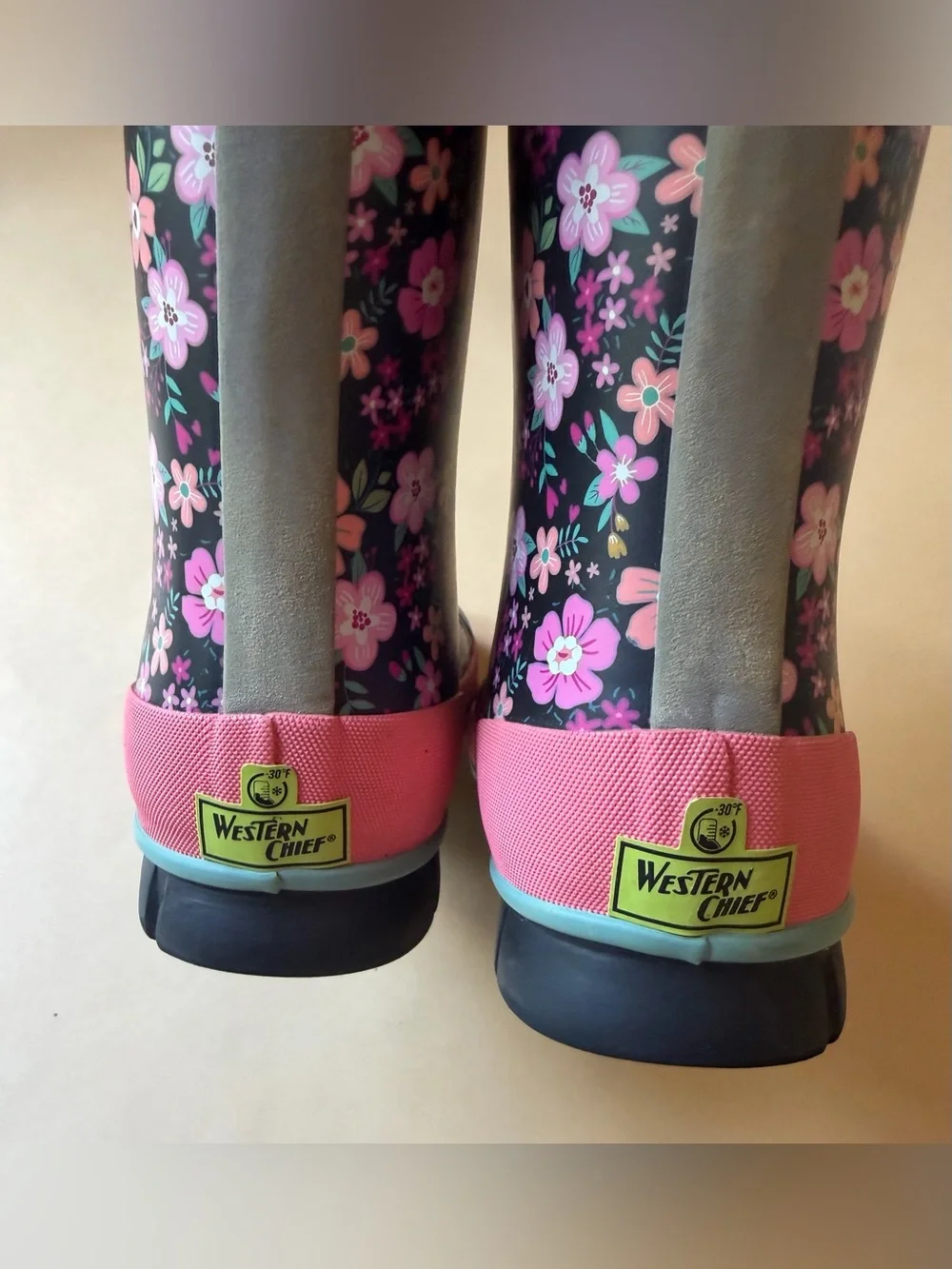 Western Chief Kids Winterprene Floral Black Boots Size 2/3 -30°F Girls Size 2/3